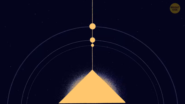 Tesla thiết kế một tòa tháp theo mô hình kim tự tháp, được gọi là Tháp Tesla