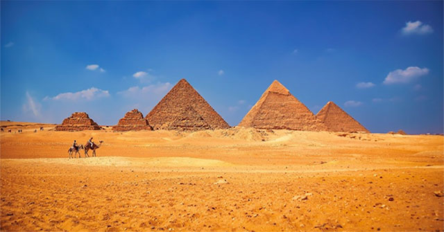 Manh mối từ không gian giúp các nhà khoa học giải đáp bí ẩn về kim tự tháp Ai Cập