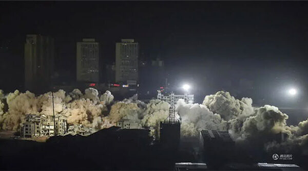 Trung Quốc đánh sập 19 tòa nhà trong 10 giây: Thứ khiến tất cả đổ sập lại không phải là thuốc nổ