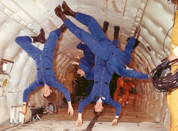 Làm thế nào để trở thành một phi hành gia?