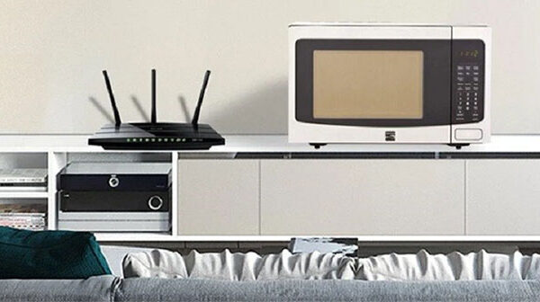 Đừng dại đặt những thứ này gần bộ phát Wifi: Vừa tốn điện vừa làm mạng chập chờn!