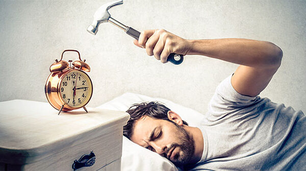 Một kiểu "dậy sớm" có hại không kém thức khuya, có nguy cơ đột tử