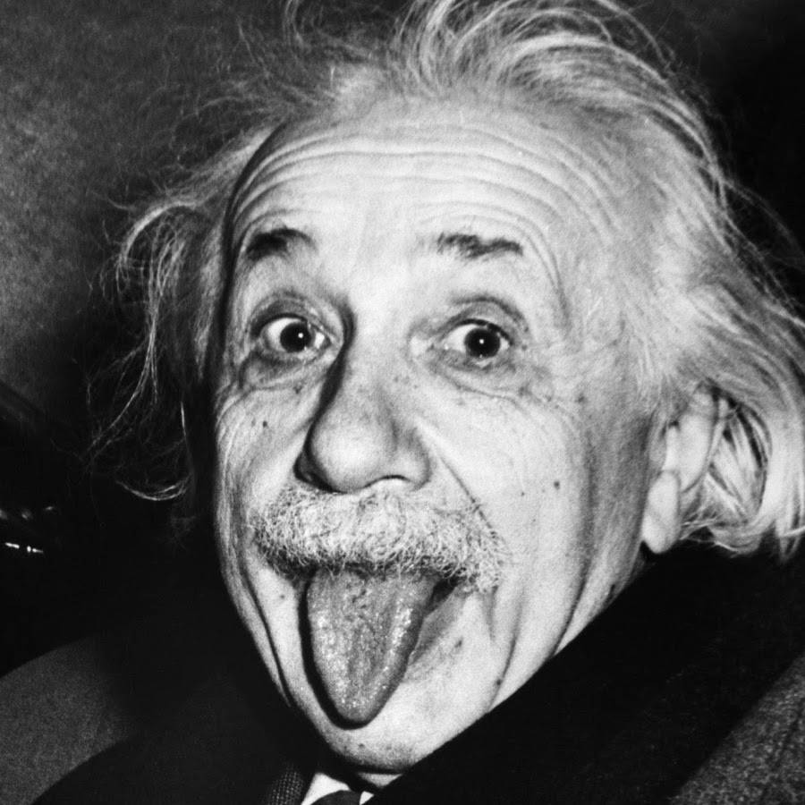 Nhà bác học thiên tài Albert Einstein. Nhà bác học thiên tài Albert Einstein.
