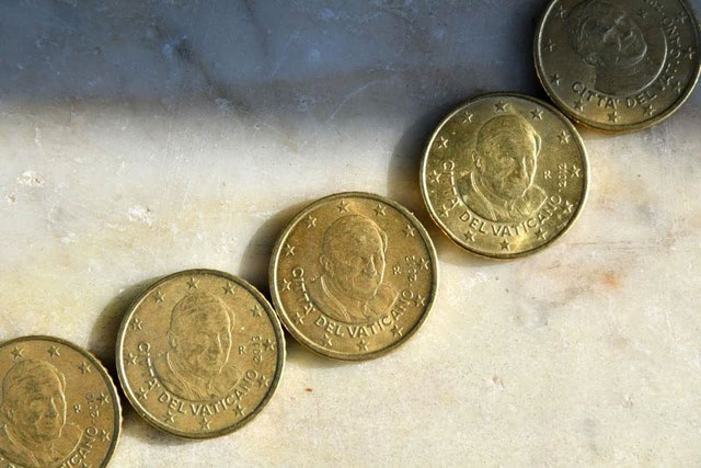 dong-euro-rieng-cua-vatican Vatican đúc đồng euro riêng.