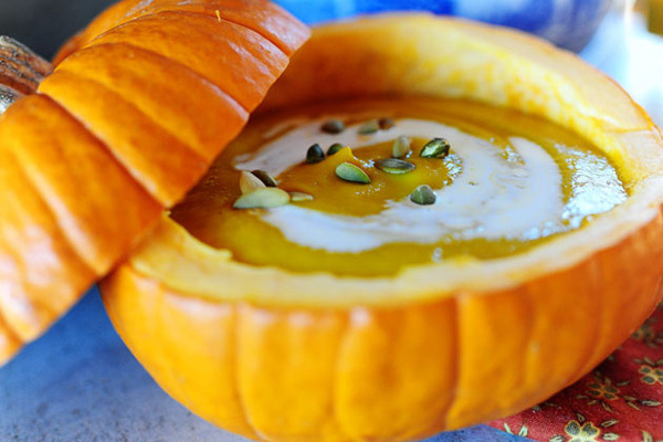 Súp bí đỏ Bí ẩn những món ăn trong ngày lễ ma quỷ Halloween