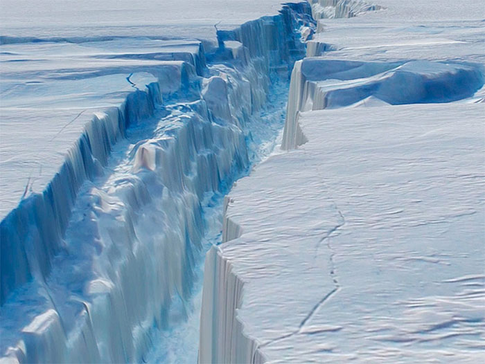 pine-island-glacier Sông băng Pine Island Glacier được đánh giá là sông băng tan nhanh nhất ở Nam Cực.